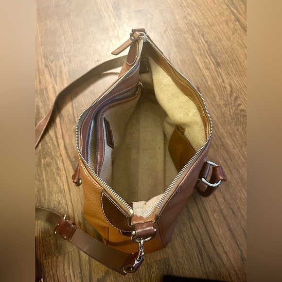 Dooney and Bourke, Brown Pebbled Leather with Brown Handles, Hand/Shoulder bag - Picture 2 of 8